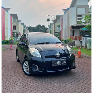 Toyota Yaris 2012