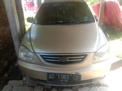 Kia Carens II 2005