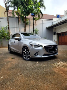 Mazda 2 2016