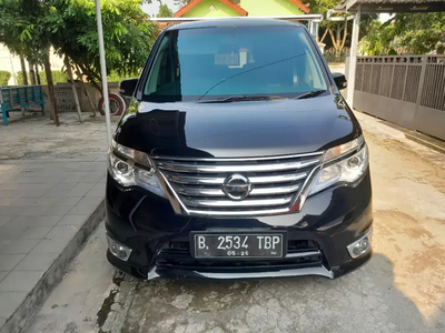 Nissan Serena 2016