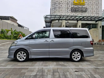 Toyota Alphard 2007