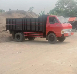 Toyota Dyna 2000