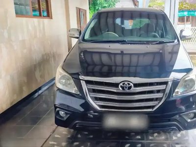 Toyota Kijang Innova 2013