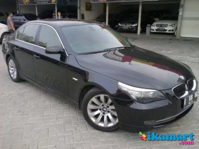 BMW 523i A/T 2008 Hitam Low Km