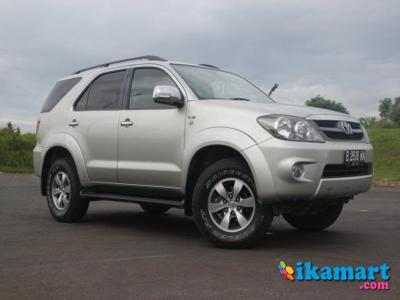 Dijual Toyota Fortuner 2008 2.5 Diesel