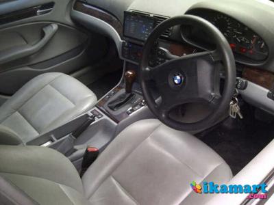 Jual BMW 318i N43 Thn 2003,matic Triptronic,silver Mulus