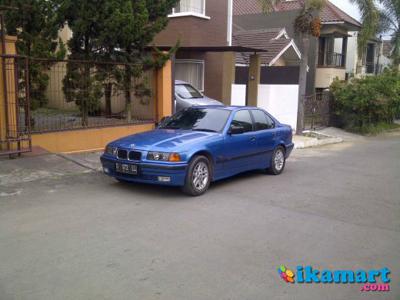 Jual BMW 320i E36 Tahun 1995 Biru