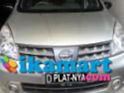 Jual Grand Livina XV 1.5 Abu Metalik MT 2009