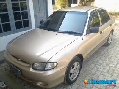 Jual Hyundai Accent GLS Th.1999/2000 - Original