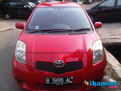 Jual Murah Toyota Yaris Tipe E A/T 2006 Merah Metalik