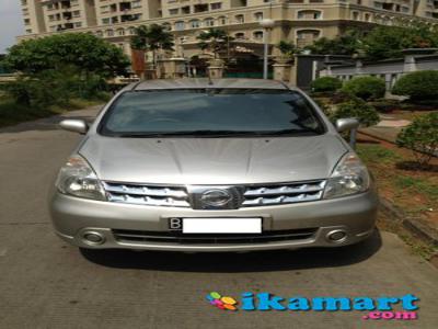 Jual Nissan Livina XR 2009 Silver