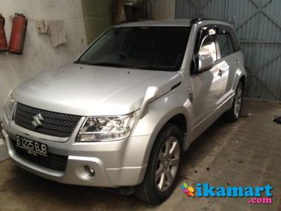 Jual Suzuki Grand Vitara 2.4 A/T Thn 2009