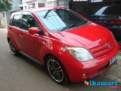 Jual Toyota Ist 1.3 AT Merah 04 Istimewa Ful Orisinil Tangan 1