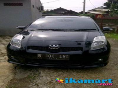 Jual Toyota Yaris Type S Limited 2011 Warna Hitam
