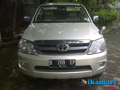 Toyota Fortuner G 2.7 A/T Silver 2007