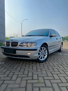 BMW 318i 2004