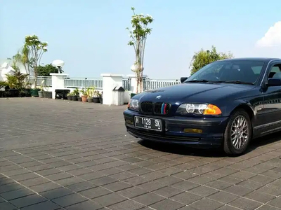 BMW 325i 2001