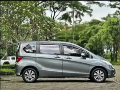 Honda Freed 2015