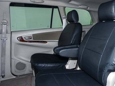Toyota Kijang Innova V Luxury 2015 - Beli Mobil Bekas Murah