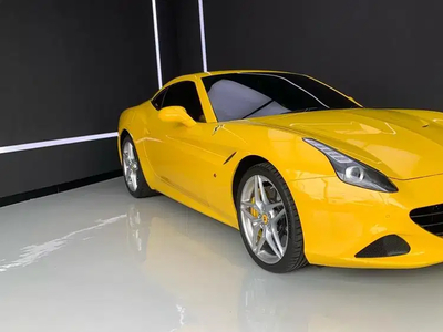 Ferrari California 2015