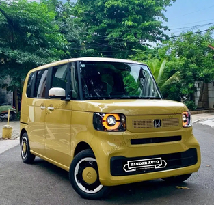 Honda N-Box Custom 2024