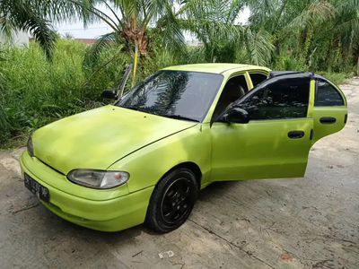 Hyundai Cakra 1996