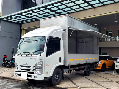 Isuzu Elf 2020