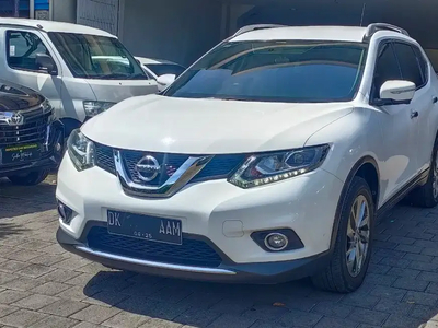 Nissan X-Trail 2015