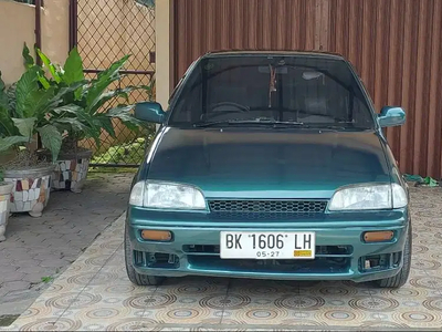Suzuki Esteem 1992