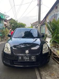 Suzuki Swift 2010