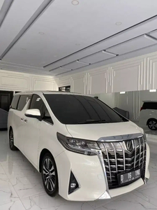 Toyota Alphard 2020