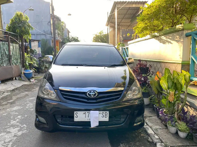 Toyota Kijang Innova 2008