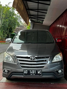 Toyota Kijang Innova 2015