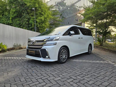 Toyota Vellfire 2015