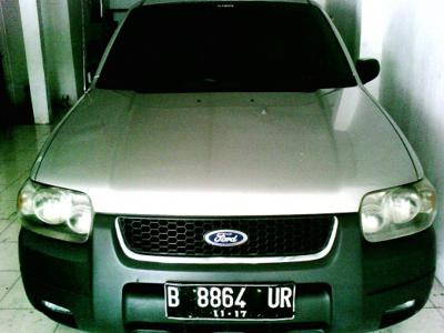 FORD ESCAPE XLT 3.0 4x2 V6 A/t 2002
