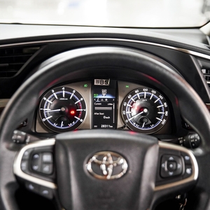 Toyota Kijang Innova V 2019