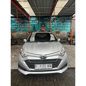 Daihatsu Sigra X MT 2018 Silver Metalik Bekas Mulus - Bandung Kota Jawa Barat