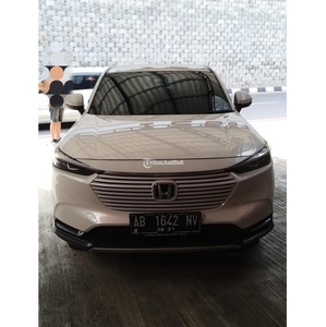 Honda HRV E Putih Matic 2022 Bekas Terawat Lengkap - Yogyakarta