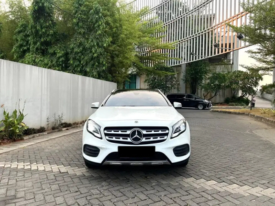 Mercedes-Benz GLA200 2018