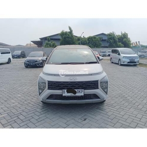 Mobil Bekas Hyundai Stargazer 6 Seater Prime IVT Tahun 2022 Km Rendah Jakarta Barat