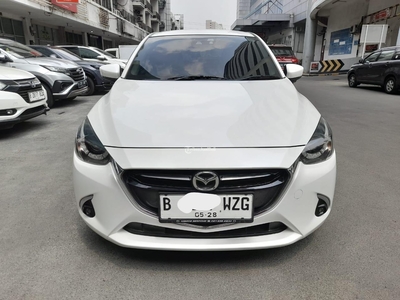 Mobil Bekas Mazda2 GT Skyactive L AT Tahun 2017 Warna White Plat Ganjil - Jakarta Barat