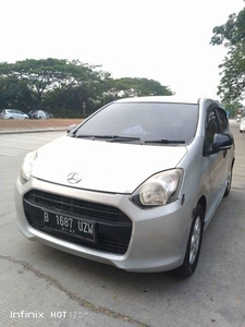 Mobil Daihatsu Ayla MT Silver Bekas Tahun 2013 Siap Pakai - Jakarta Barat