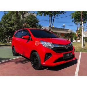 Mobil Daihatsu Sigra 1.2 R 2020 Merah Facelift Manual - Surabaya