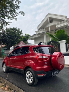 Mobil Ford Ecosport 2015 Matic Merah Mulus Siap Pakai Palembang