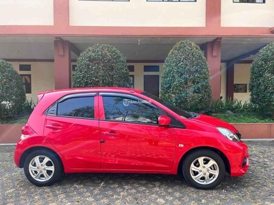 Mobil Honda Brio E Bekas Tahun 2018 Warna Merah Matic Siap Pakai - Semarang