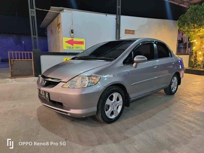 Mobil Honda City Bekas Tahun 2003 Matic Siap Pakai Harga Terjangkau Bodi Mulus - Gunung Kidul