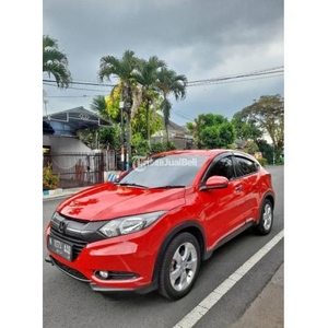 Mobil Honda HRV E i-Vtec AT 2016 Merah Siap Pakai - Malang