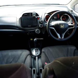 Mobil Honda Jazz RS 2010 AT Grey Siap Pakai Bantul