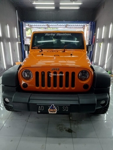 Mobil Rubicon CRD Diesel Bekas Tahun 2013 Siap Pakai - Sleman