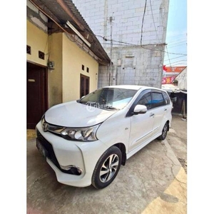 Mobil Toyota Avanza 1.5 Veloz AT 2015 Putih Bekas Low KM Pajak Panjang - Jakarta Pusat